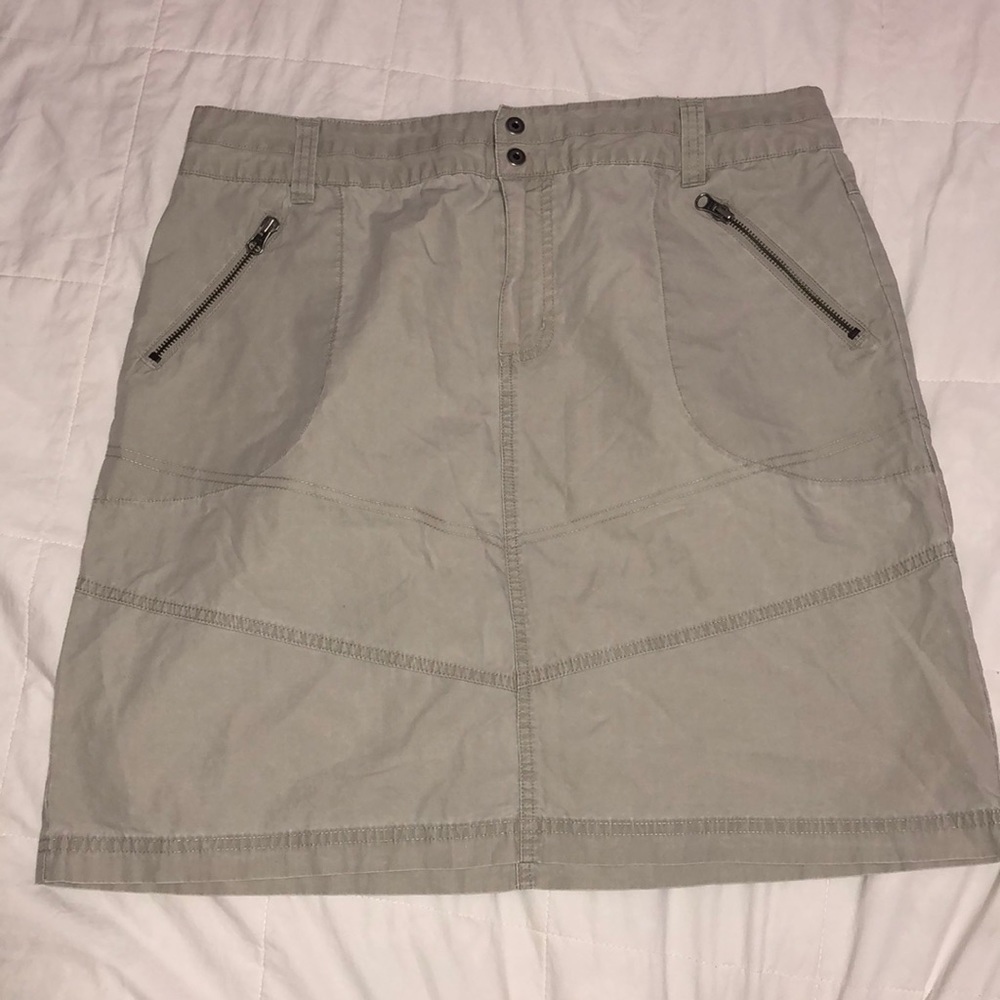 Columbia skirt
